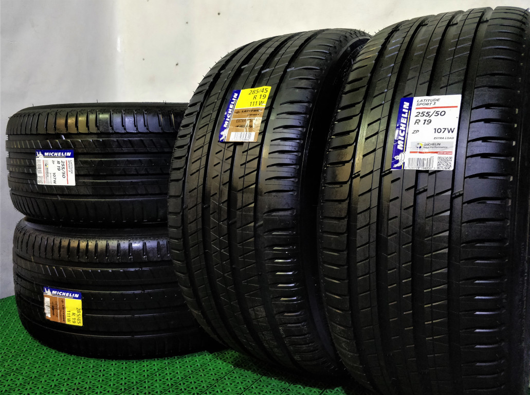 Шины 285 r19. 255/45 R19. Шины БМВ 285/45/19. Шины Мишлен 19.00r19.5. Шины Мишлен 21.00r19.5.